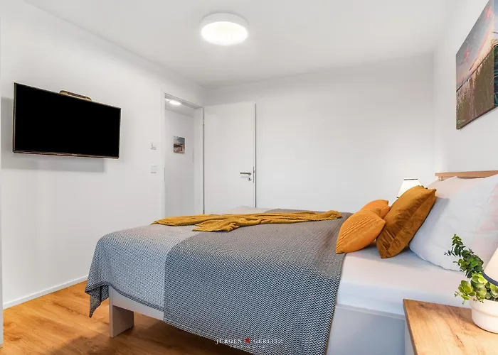 Ankerplatz * 奥尔本尼兹